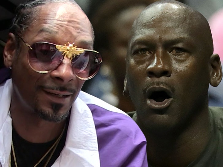 Snoop Dogg Says He Rejected $2 Million DJ Gig for Michael Jordan.jpg