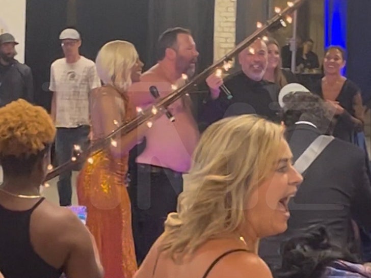 Tiffany Haddish 'She Ready' Galasında Snoop Dogg, Paris Hilton ve Daha Fazla Ünlüyle Parti Veriyor