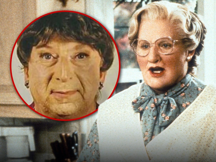 mrs doubtfire and mom scam getty 1