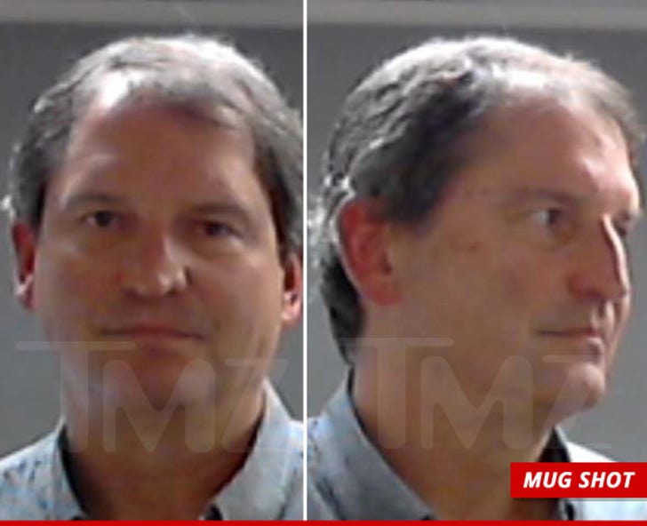 Ex-QB Bernie Kosar -- ARRESTED For Drunk Driving Mug Shot :: 0929-bernard-kosar-mug-shot-1