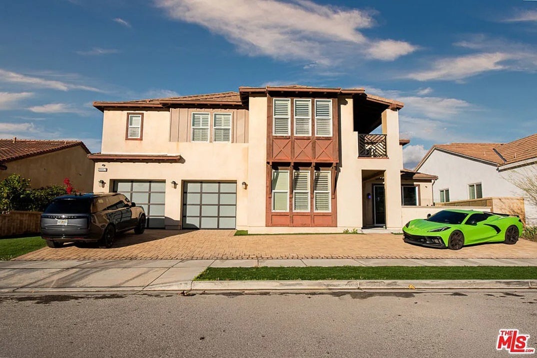 Blueface Blue Home For Sale 19