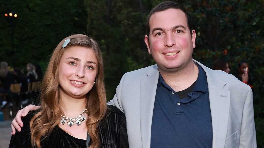 0409-Abbey-Romeo-David-Isaacman-Happier-Times-PRIMARY