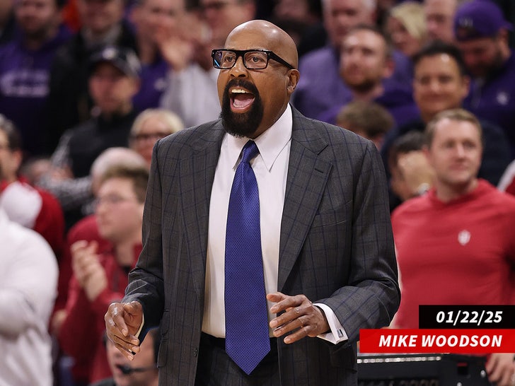 mike woodson sub getty swipe