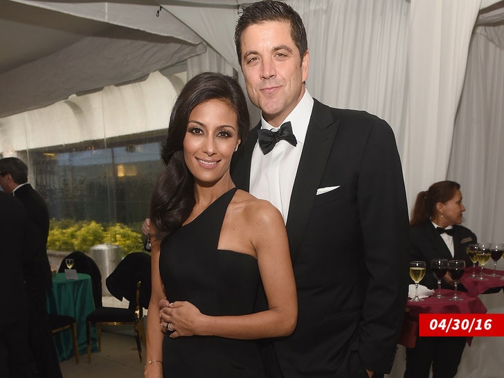 liz cho josh elliott getty sub