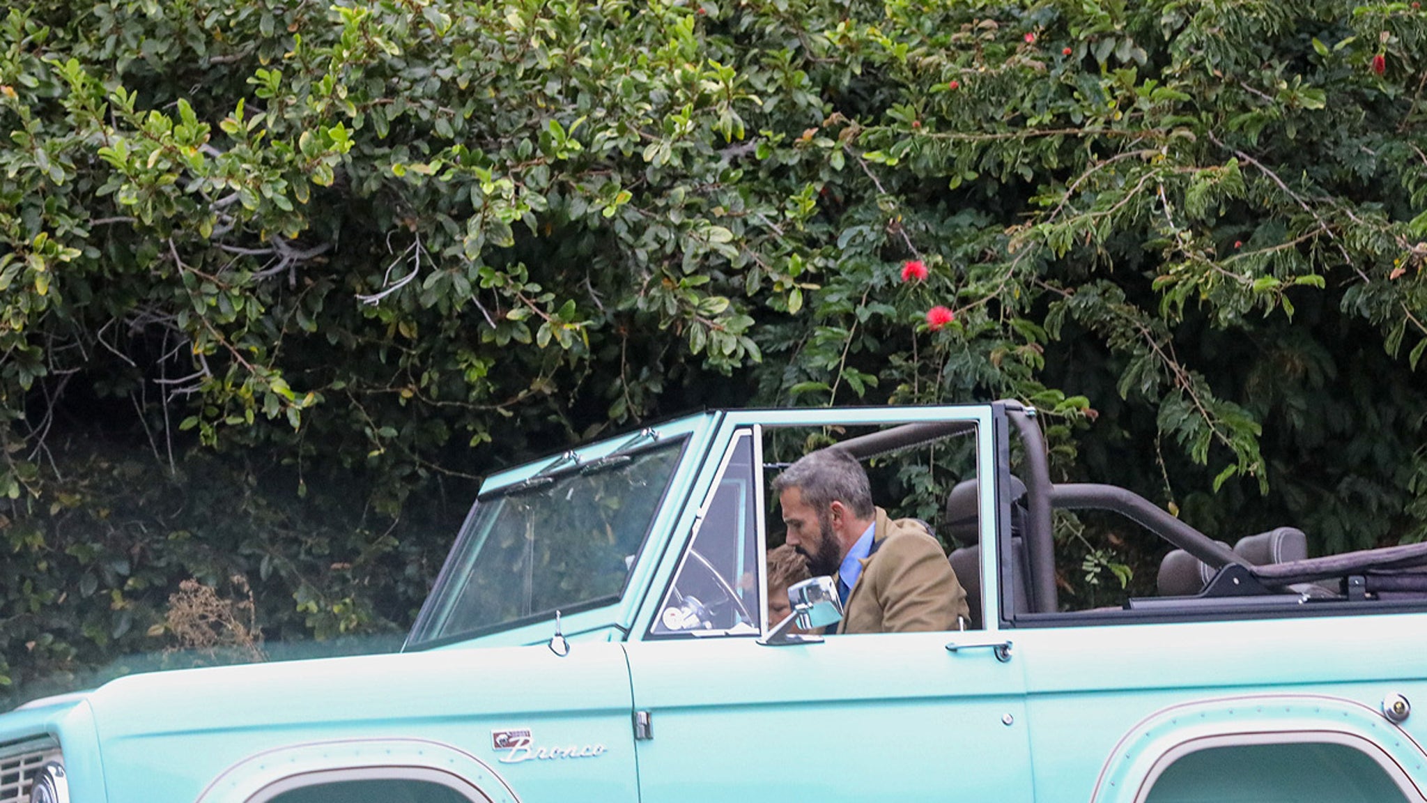 Ben Affleck's electric Ford Bronco broke down on the highway and his son was towing it