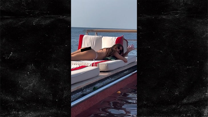sofia-vergara-kal-07-05-2025