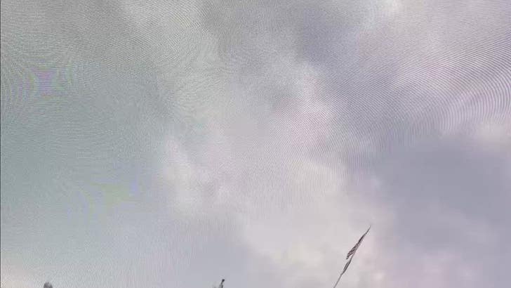 06151_2295076