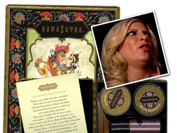 Tori Spelling kamasutra weekender kit