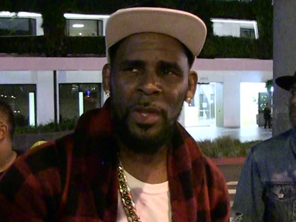 0607-r-kelly-tmz-01