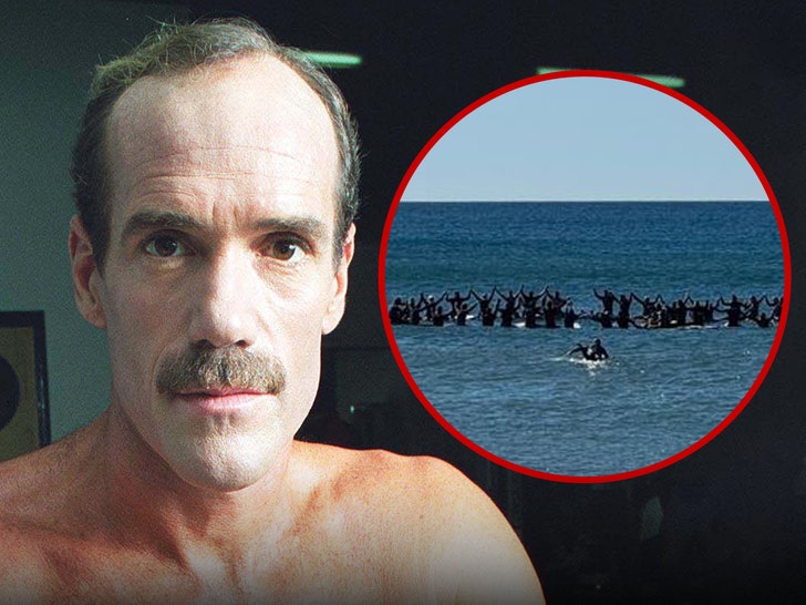 ‘Baywatch’ Documentary Director Organizes Paddle Out Memorial For Mike Newman