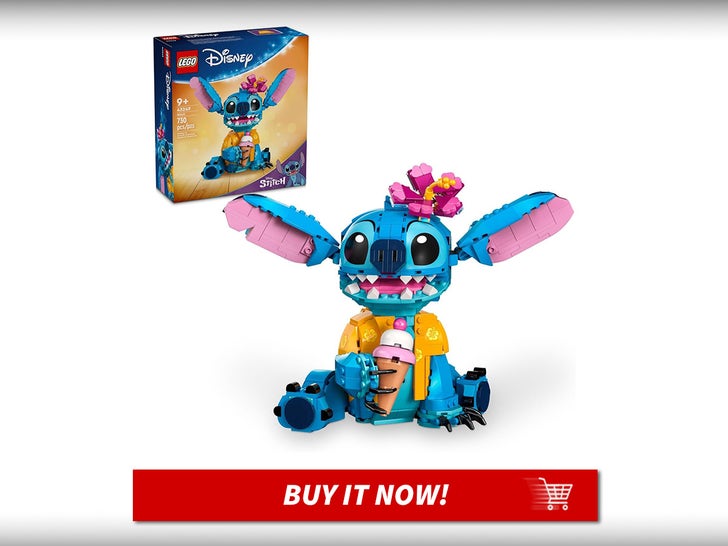 Lego-Stitch-Building-Kit-Lilo-and-Stitch-Merch-Main