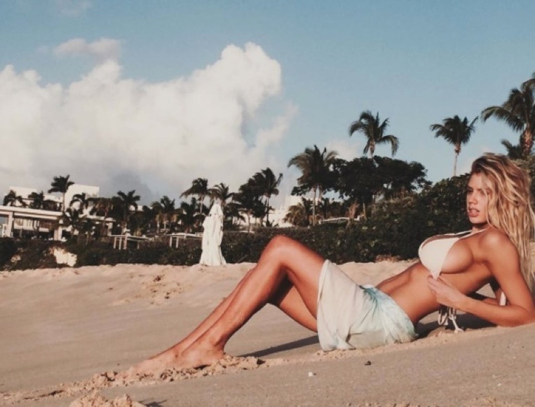 0421_charlotte_mckinney03