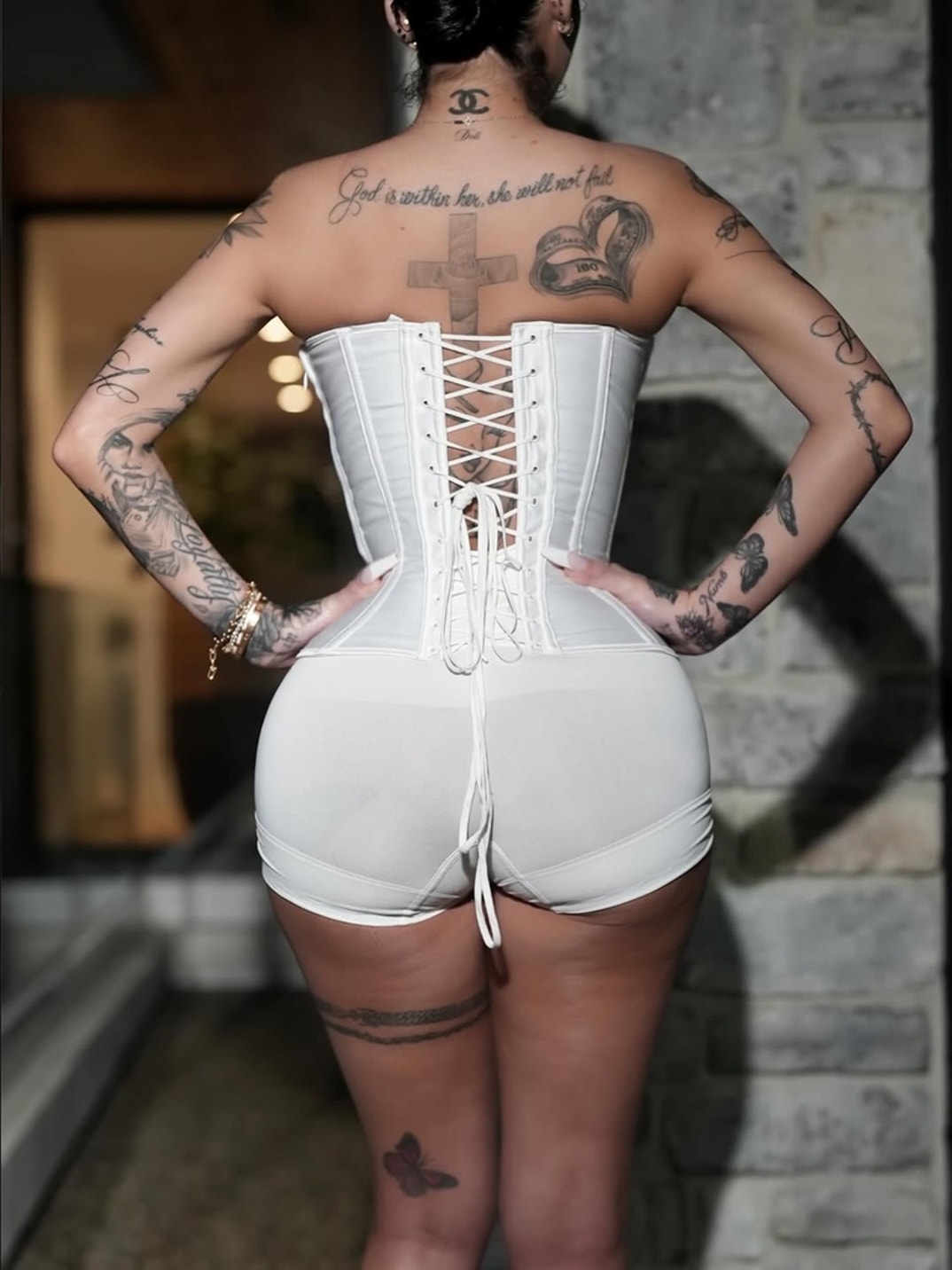 Bhad Bhabie Corset Photoshoot 10
