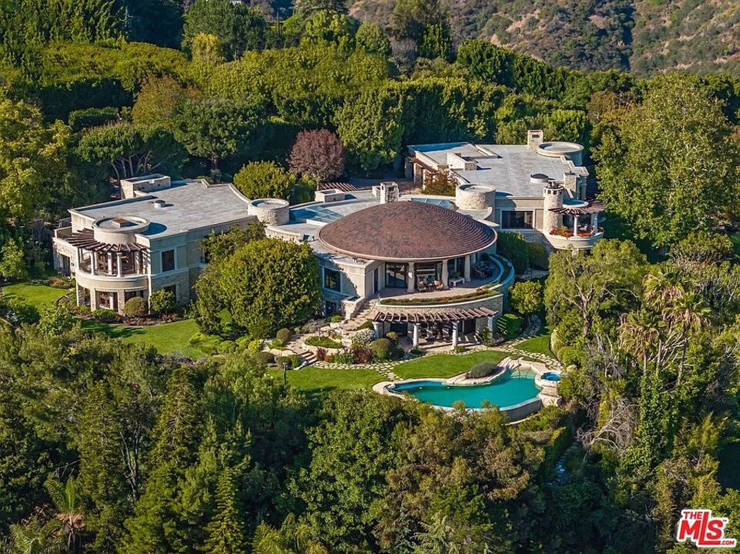 Quincy Jones Estate 13