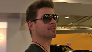 Robin Thicke -- I Haven't Given Up on Paula