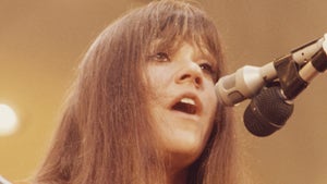 Melanie Safka, Singer on 'Brand New Key,' Dead at 76