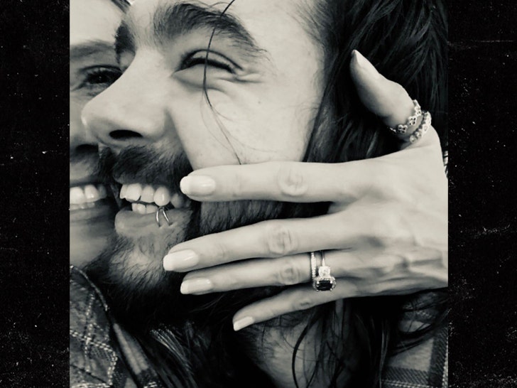 Heidi Klum Gets Engaged To Boyfriend Tom Kaulitz :: 1224-heidi-klum-engaged-twitter-2b-1