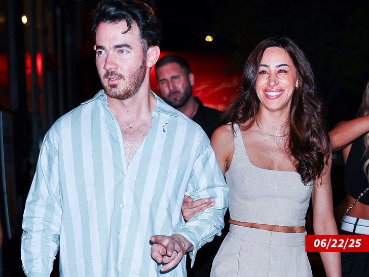 Daniel Jonas Kevin Jonas Getty