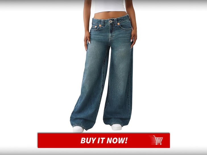 True-Religion-Super-Baggy-Trendy-Baggy-Jeans-MAIN