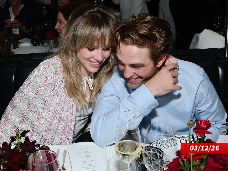 sub-suki-waterhouse-robert-pattinson-getty-1