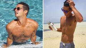 Wells Adams Shirtless Shots