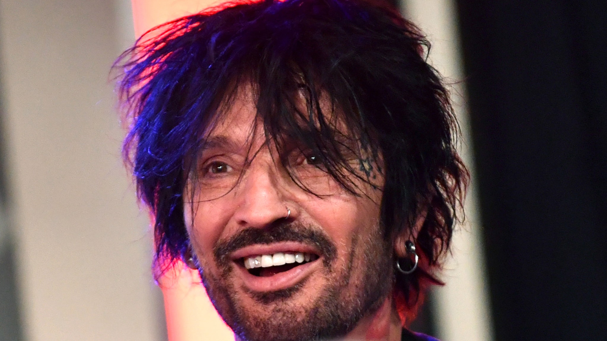Tommy Lee Joins OnlyFans, Makes Announcement in Vegas thumbnail