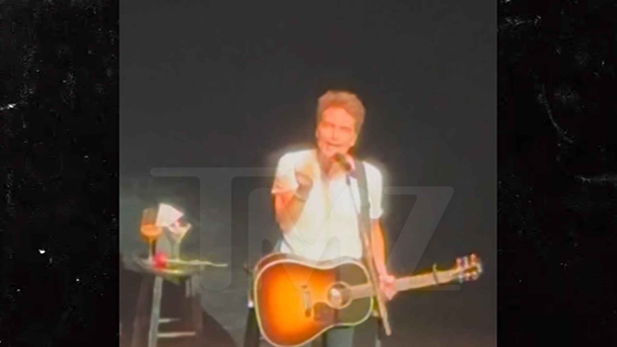 Richard Marx Pops Off on Loud Fan During Concert, ‘Learn Some F***ing Manners’