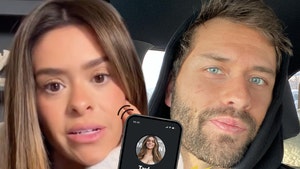 taylor frankie on left and dakota mortensen phone