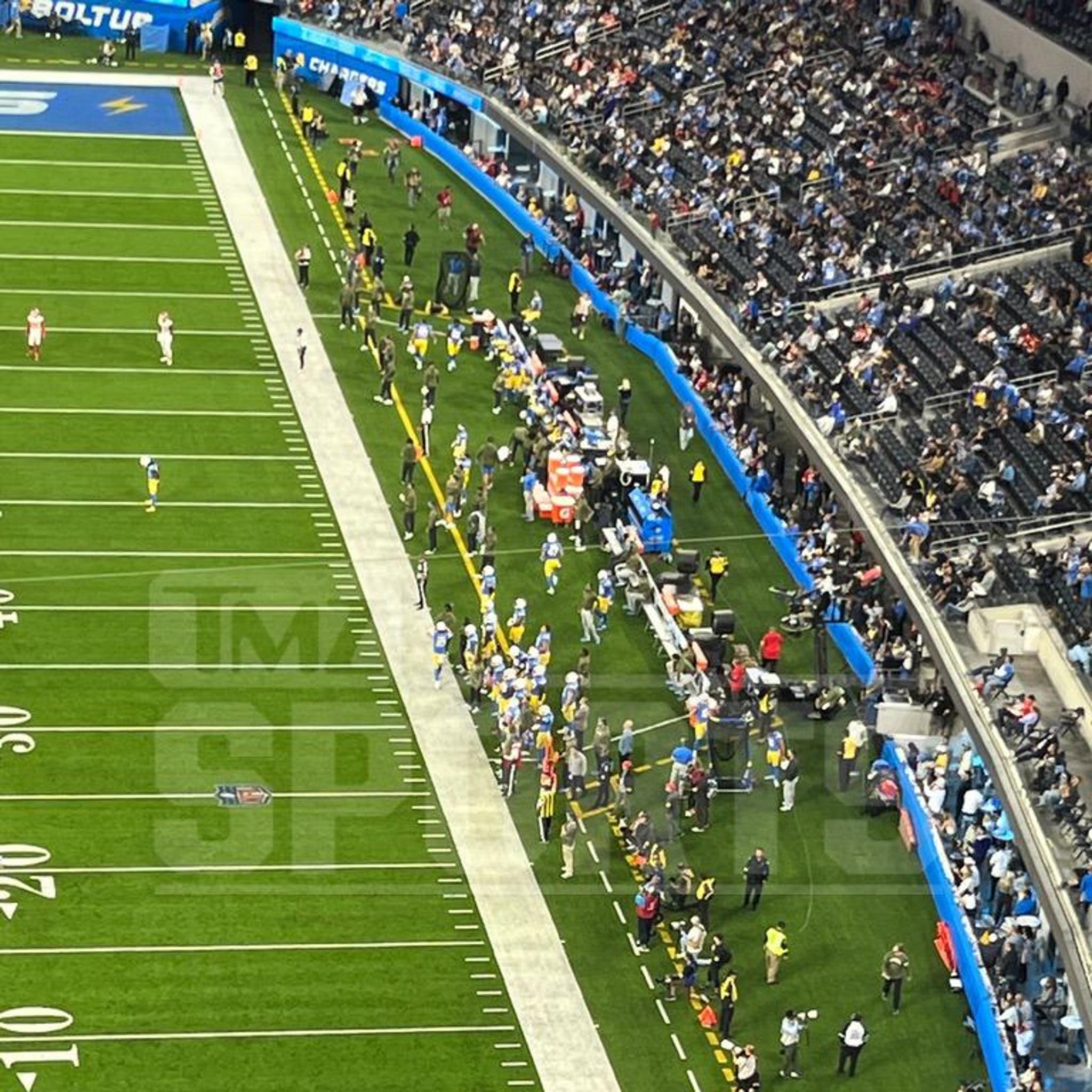 Chargers Ditch Sideline Mats At SoFi Stadium After Broncos