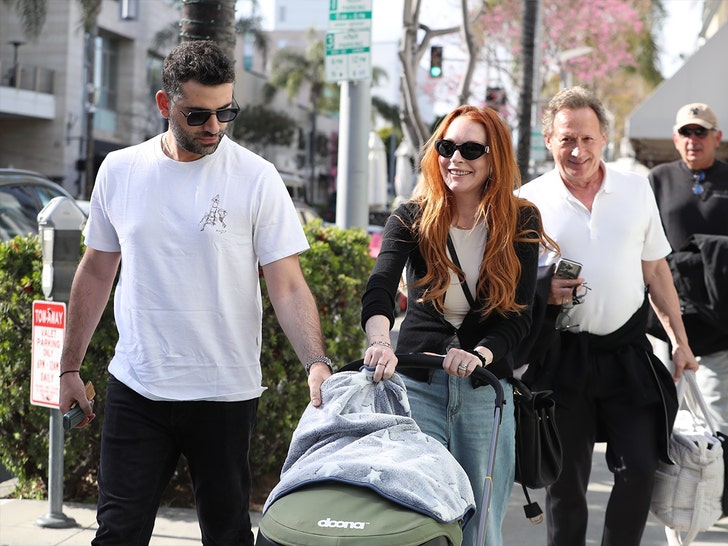 lindsay lohan with family and baby