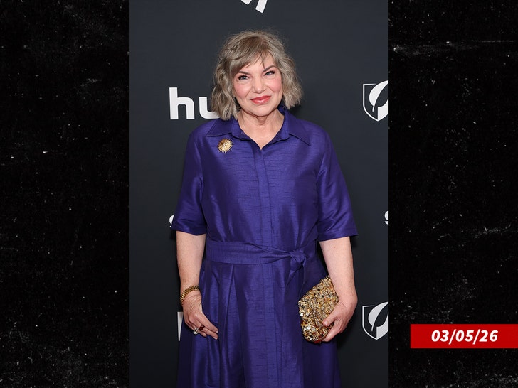 Mindy-Cohn-sub-getty-1