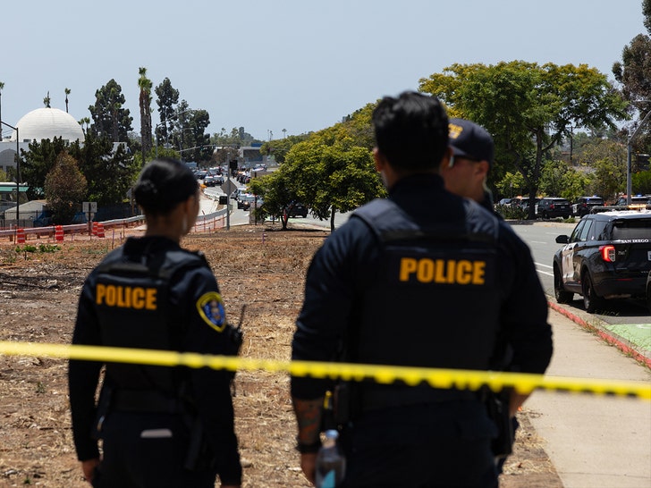 san diego shooter police on scene getty 1