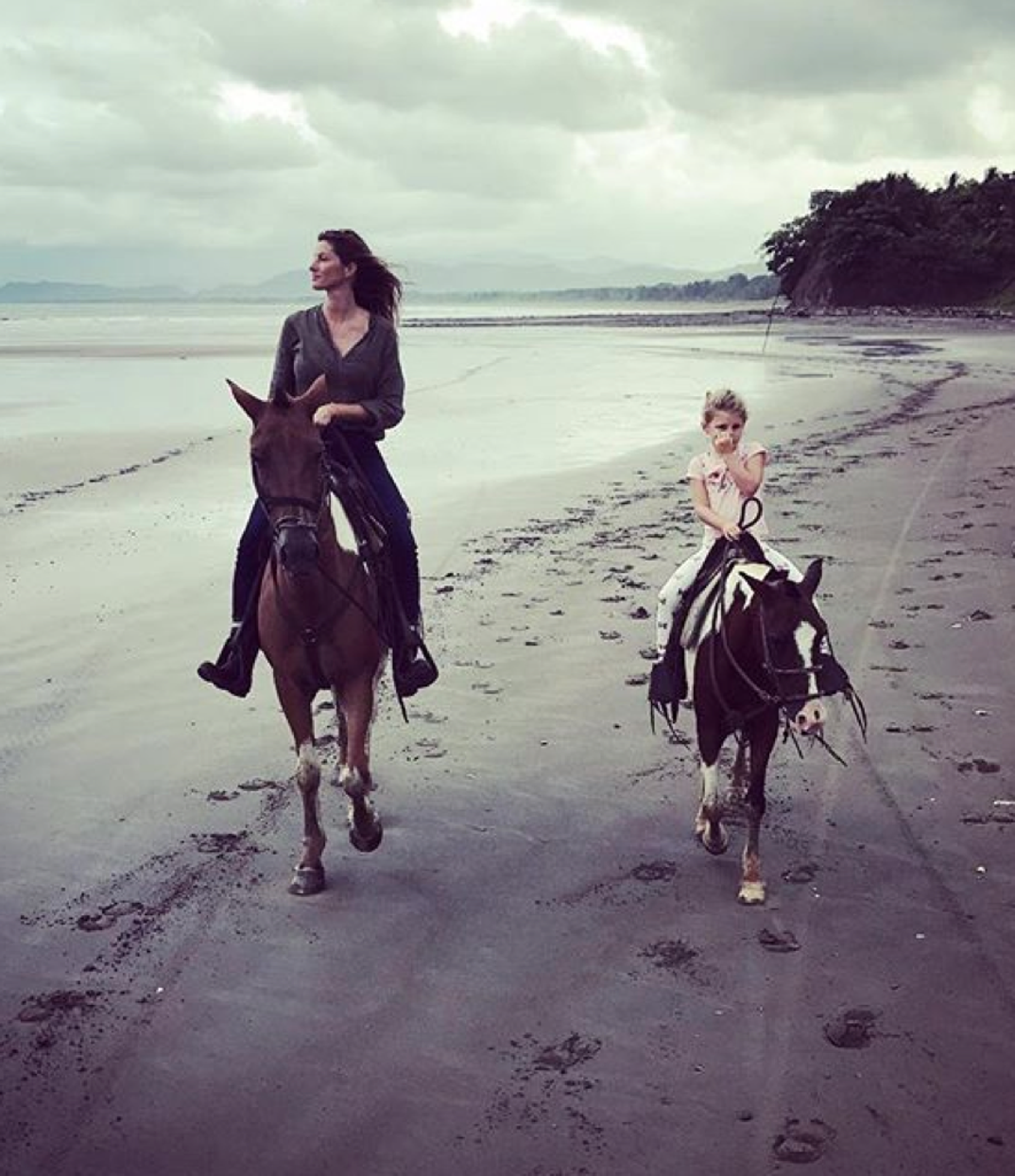 tom_brady_gisele_family_photos9