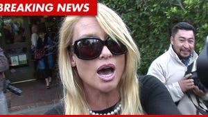Nicollette Sheridan Targeted for Death by OJ