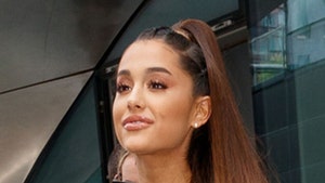 Ariana Grande Gets Cozy with New BF in Quarantine, He's a Real Estate Stud