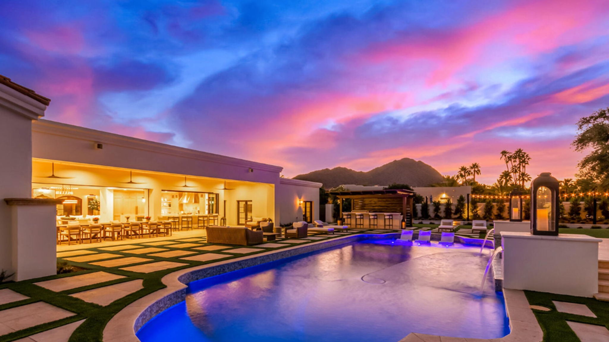 Rihanna Spent More Than 500K On Arizona Rental For Super Bowl