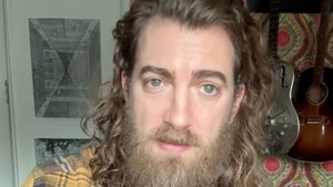 Rhett McLaughlin insta 1