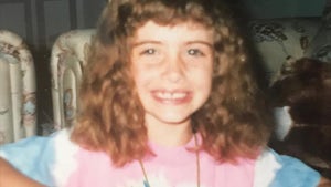 Alison-Brie-Cute-Kids-hero
