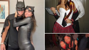 1005-Halloween-Couples-Costume-Guess-Who-PRIMARY