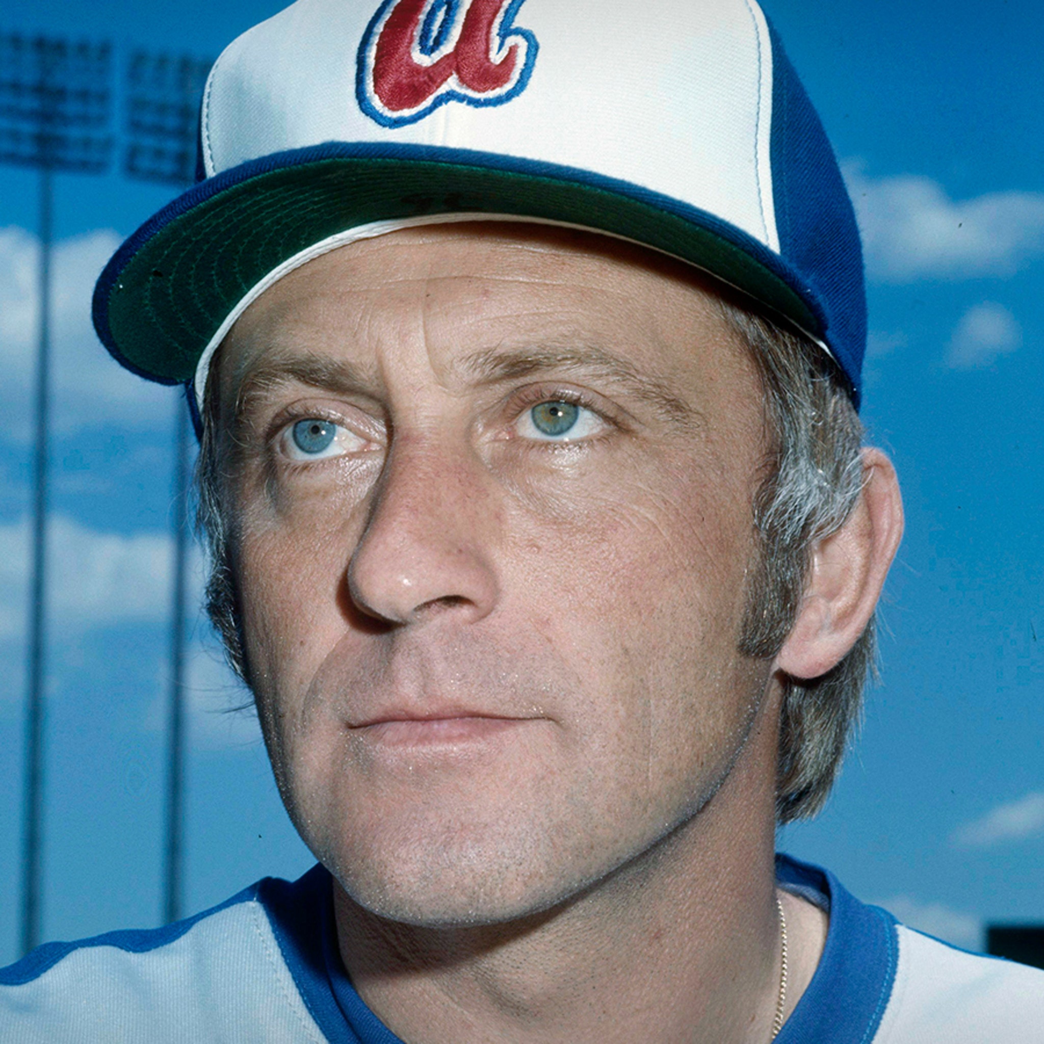 Phil Niekro, Hall of Fame knuckleball pitcher, dies at 81 - The Washington  Post