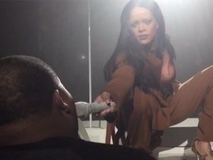 032016_rihanna_kaltura_post