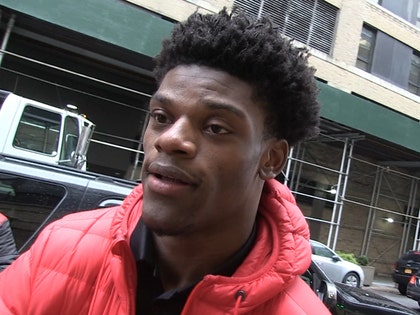 121216_lamar_jackson_primary