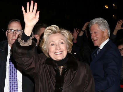 0202-hillary-bill-clinton-ap-01