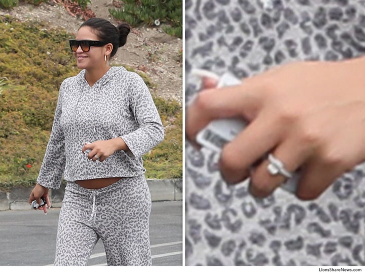 Diddys Ex Cassie Flashes New Engagement Ring Post Marriage License News