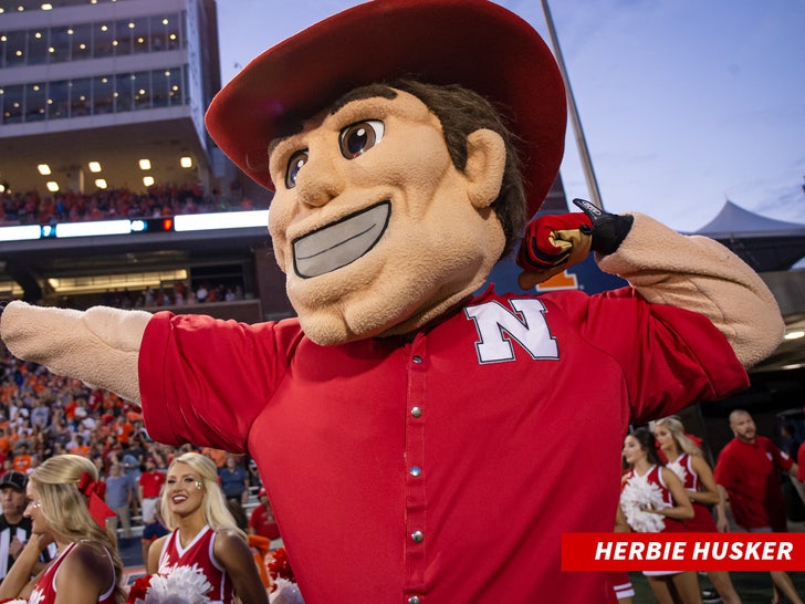 University of Nebraska Changes Mascot's Hand Gesture Over Ties To White ...