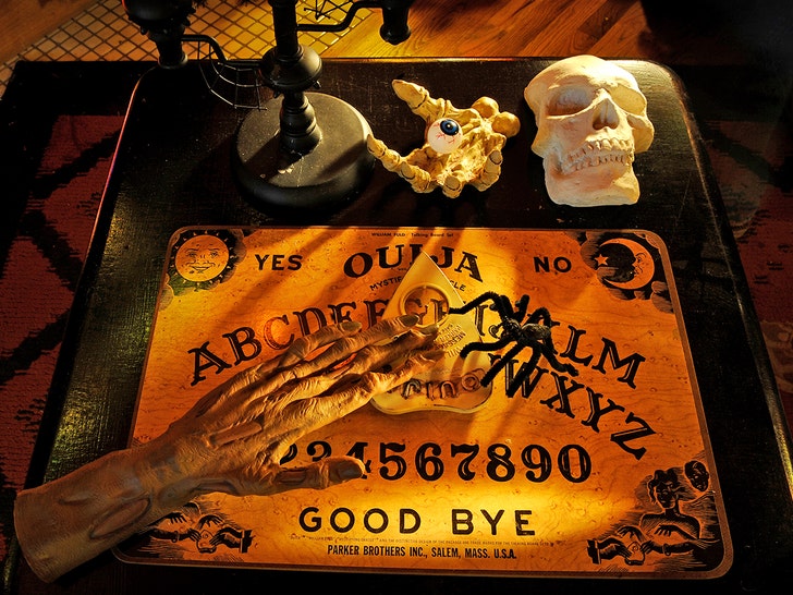 classic Ouija board