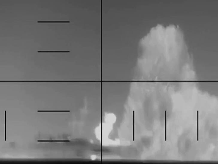 030426_boat_explosion_primary_v3