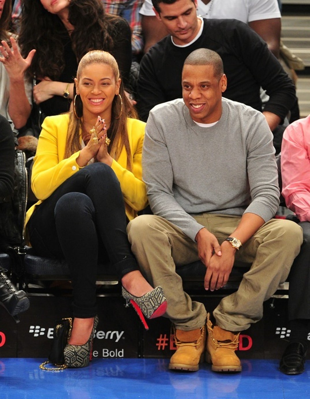 beyonce_jayz_happy_couple_06
