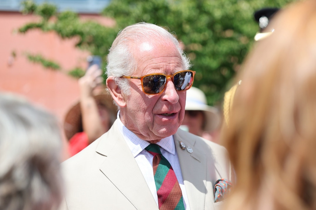 King Charles Tank 2