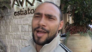 Keith Thurman Wants Manny Pacquiao Rematch, 'Sign the Contract!'